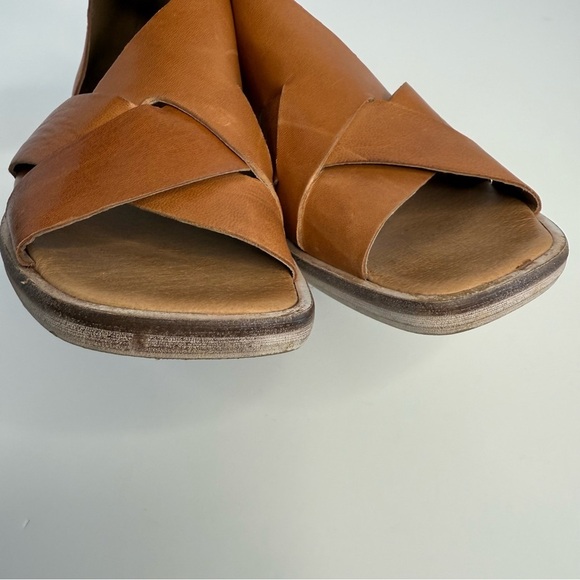 Free People Sun Valley Flat Sandals Women Size 7 Leather Tan Color - Picture 7 of 14